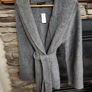 Brand new XL BANANA REPUBLIC DARK GREY CARDIGAN SWEATER